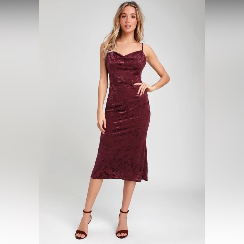Lulu's Wine Lace Midi Dress